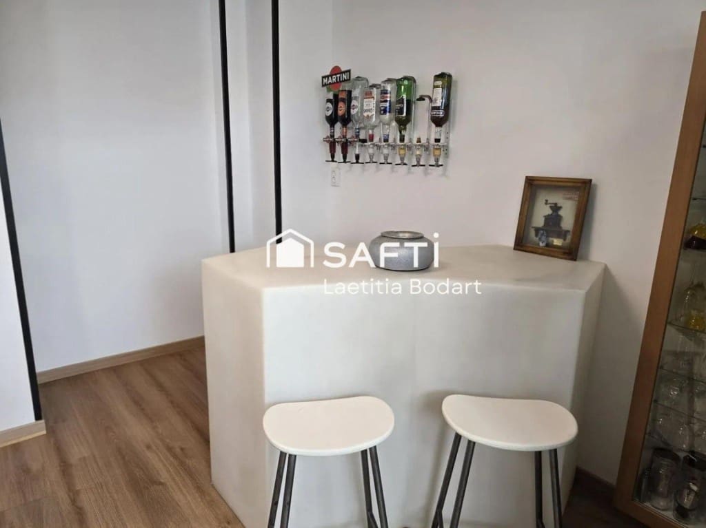 Kommersiell til salgs i Empuriabrava - € 159 000 (Ref: 9758816)