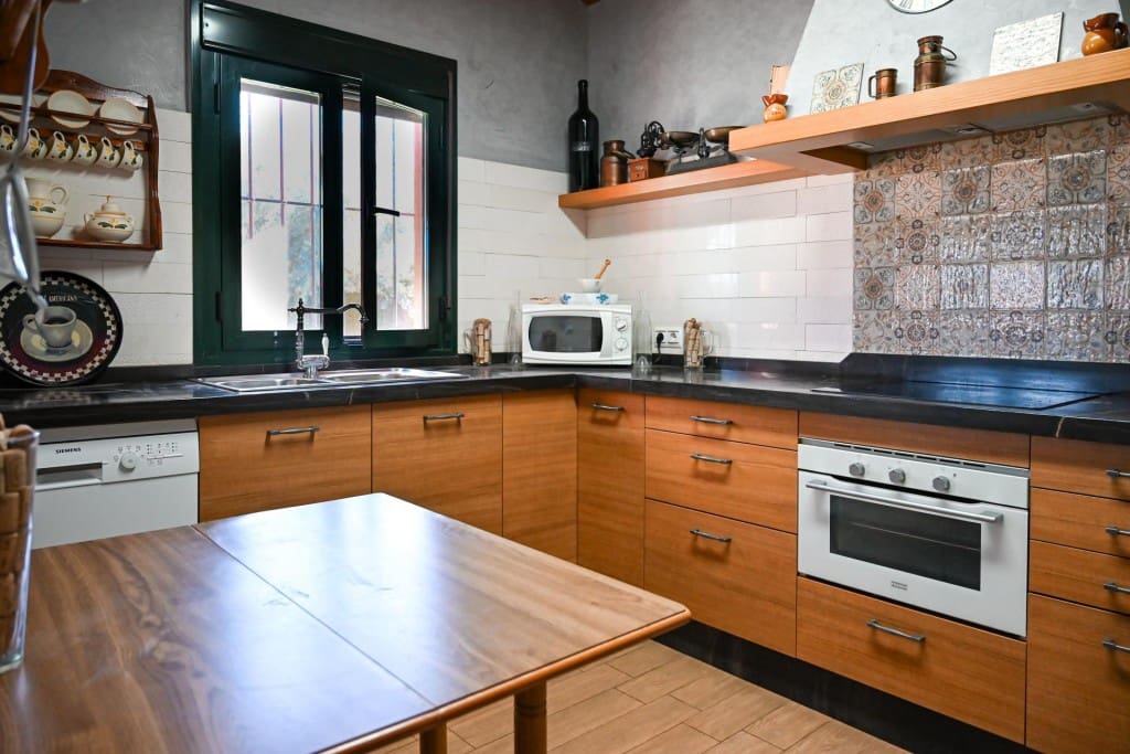 2 quarto Quinta/Casa Rural para venda em Antequera com piscina garagem - 449 000 € (Ref: 9758817)