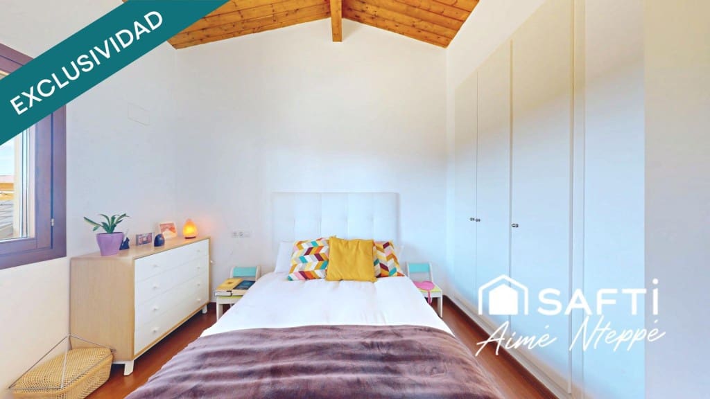 5 soverom Villa til salgs i Sant Julia de Ramis med svømmebasseng garasje - € 740 000 (Ref: 9761876)