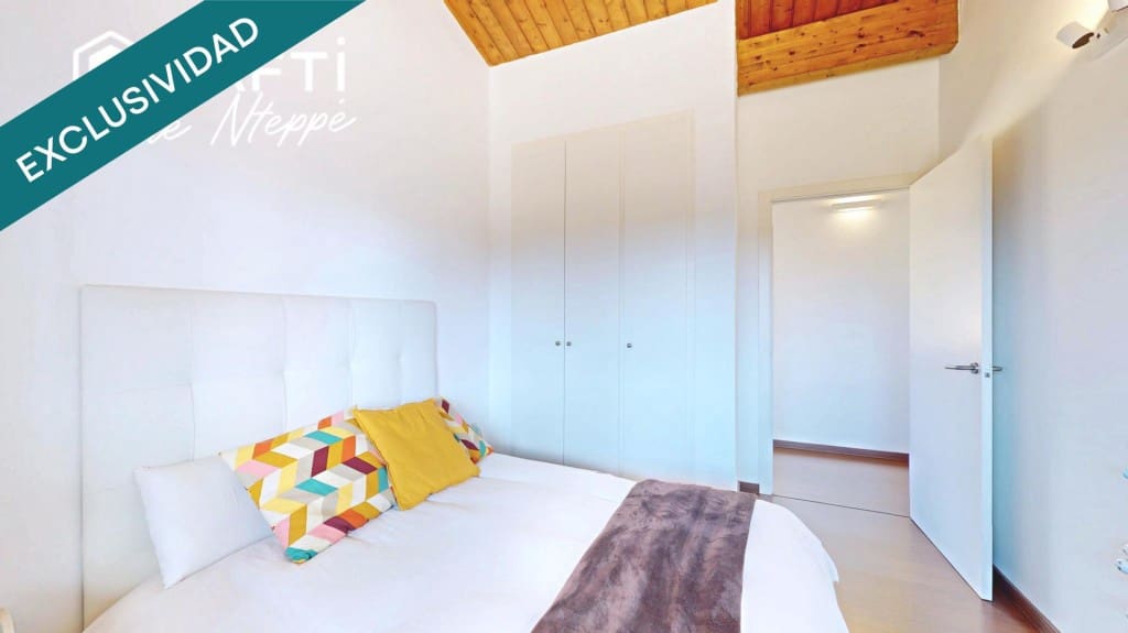 5 soverom Villa til salgs i Sant Julia de Ramis med svømmebasseng garasje - € 740 000 (Ref: 9761876)