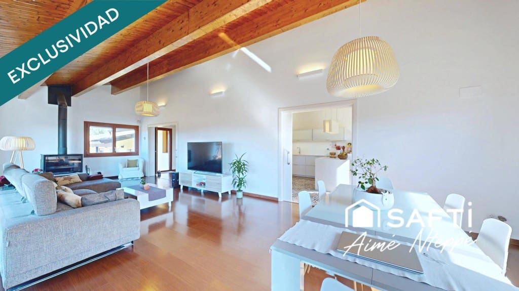 5 soverom Villa til salgs i Sant Julia de Ramis med svømmebasseng garasje - € 740 000 (Ref: 9761876)