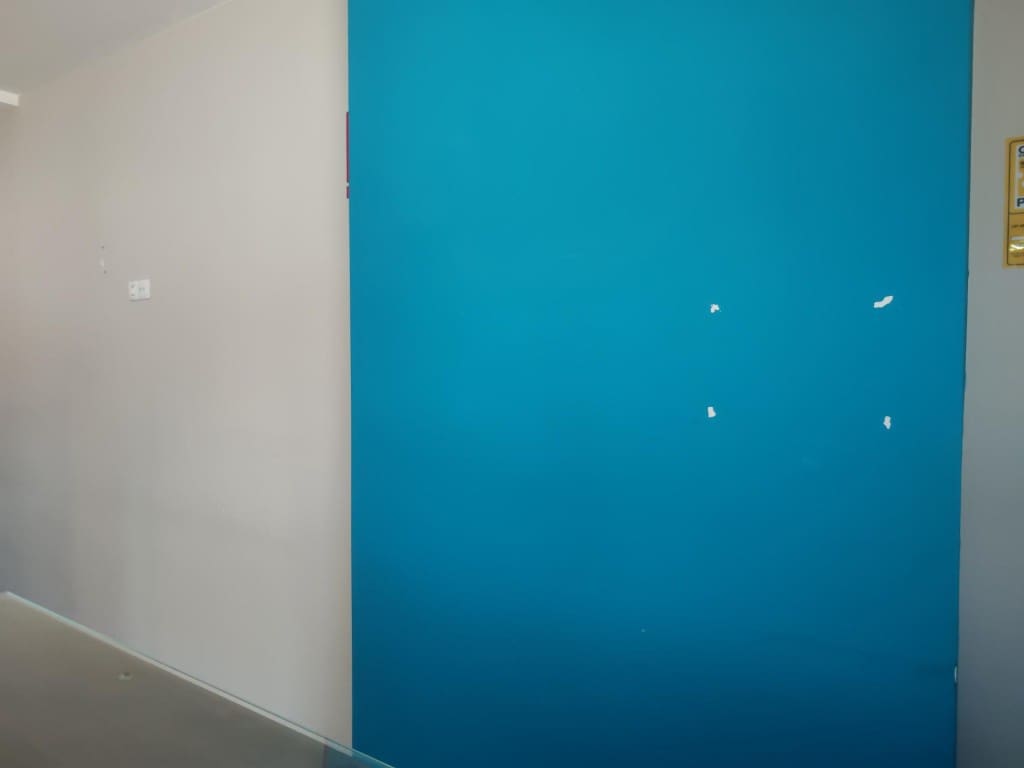 Commercieel te koop in Leon stad - € 75.000 (Ref: 9761878)