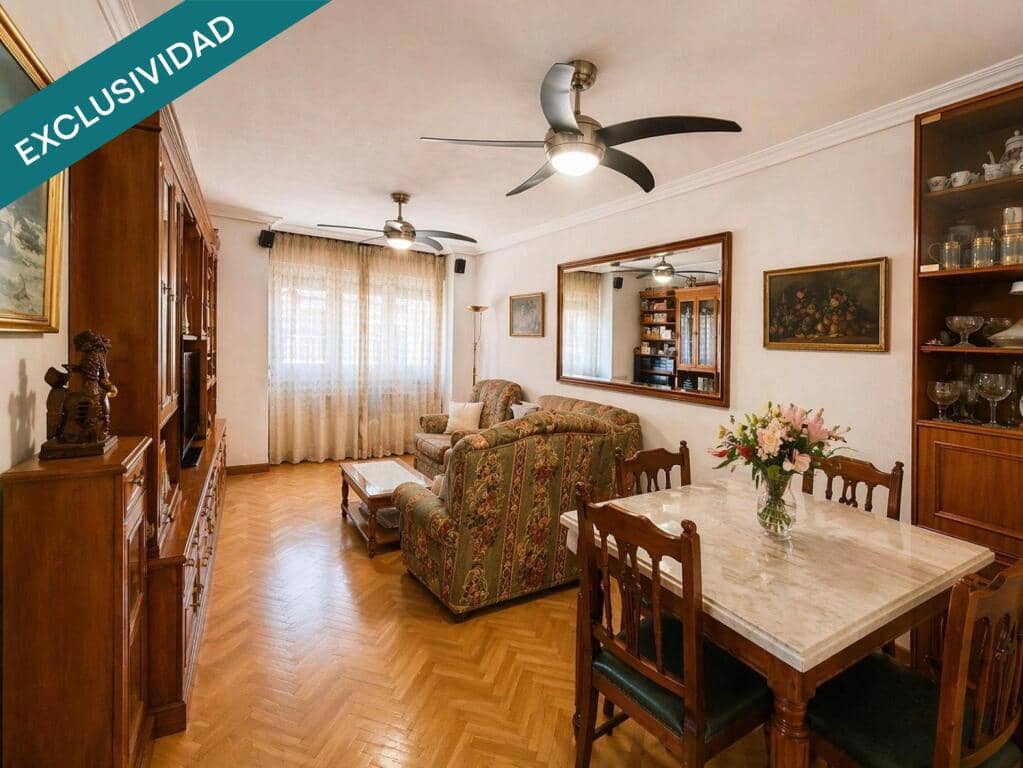 3 soveværelse Lejlighed til salg i Madrid by med garage - € 400.000 (Ref: 9761879)