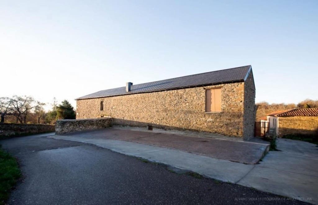 5 sypialnia Willa na sprzedaż w Santa Maria de Ordas - 269 000 € (Ref: 9761880)