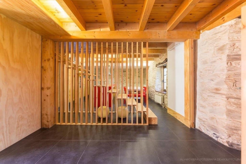 5 sypialnia Willa na sprzedaż w Santa Maria de Ordas - 269 000 € (Ref: 9761880)