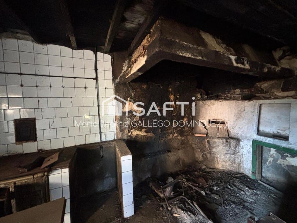 3 bedroom Finca/Country House for sale in A Caniza - € 19,995 (Ref: 9770552)