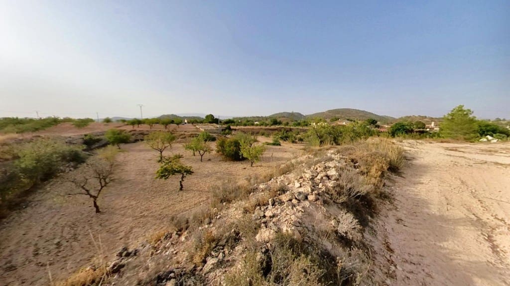 Ubebygd land til salgs i Monovar / Monover - € 70 000 (Ref: 9770556)