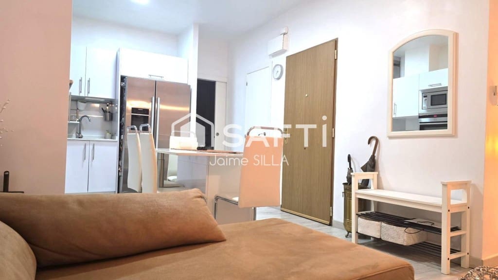 1 makuuhuone Huoneisto vuokrattavana paikassa Valencia kaupunki mukana 
autotalli - 1 200 € (Ref: 9770559)