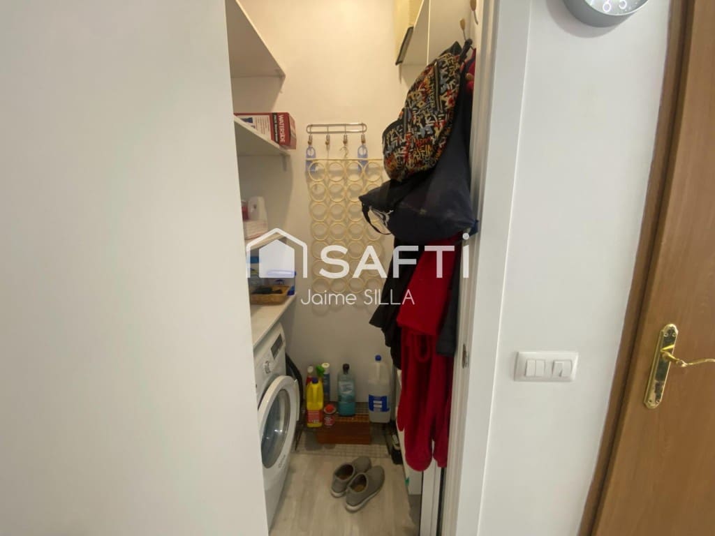 1 makuuhuone Huoneisto vuokrattavana paikassa Valencia kaupunki mukana 
autotalli - 1 200 € (Ref: 9770559)