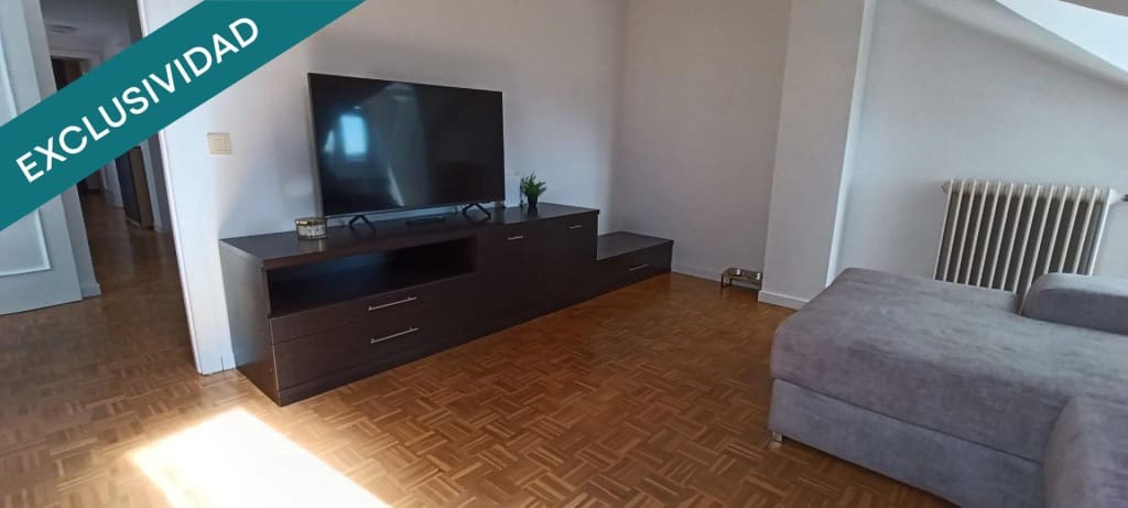 2 bedroom Penthouse for sale in Mansilla de las Mulas - € 59,500 (Ref: 9770560)