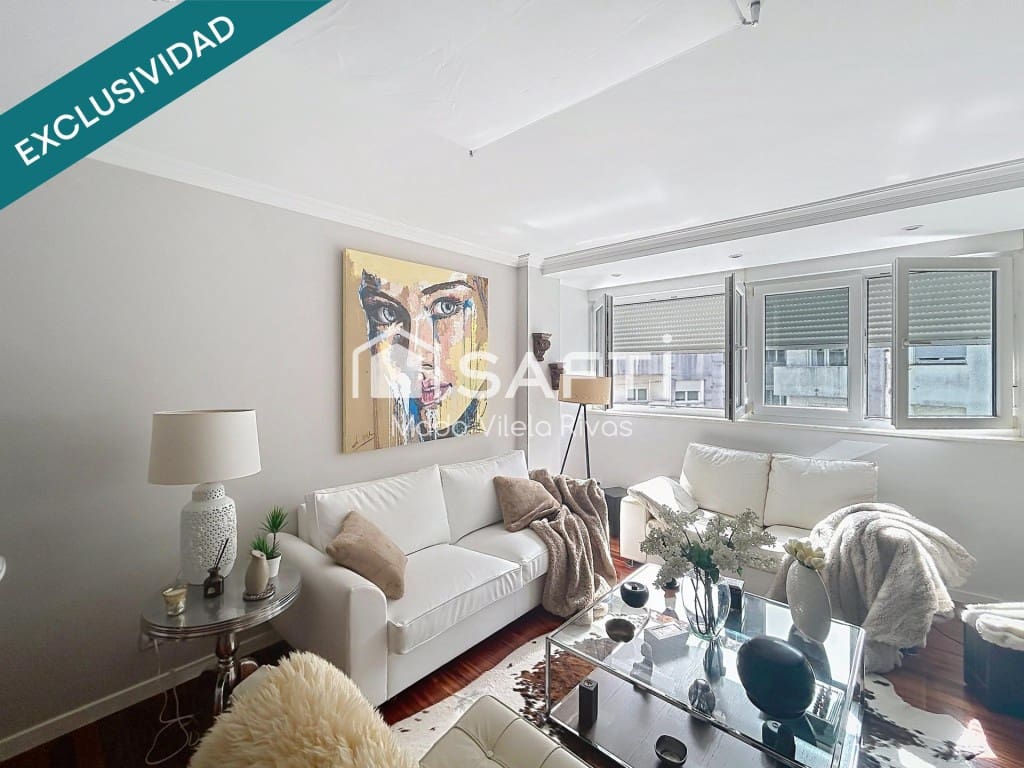 3 bedroom Apartment for sale in Santiago de Compostela - € 360,000 (Ref: 9772884)