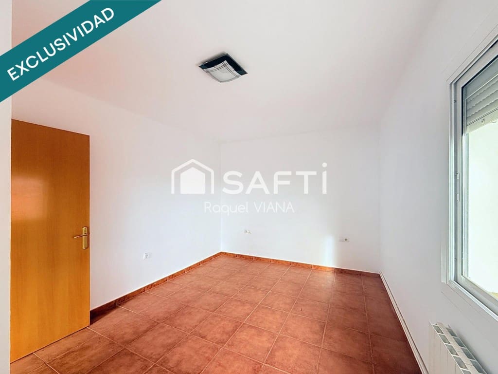 10 chambre Villa/Maison à vendre à Sant Vicenc dels Horts - 395 000 € (Ref: 9772890)