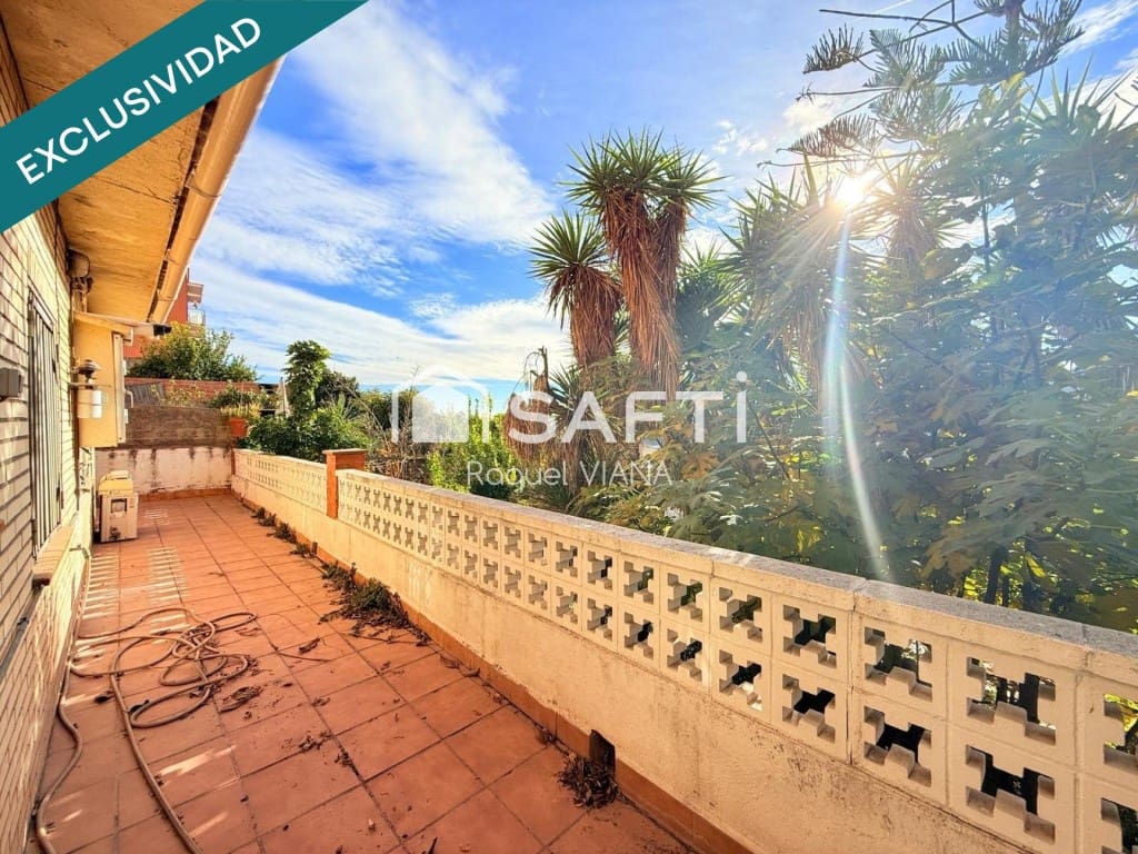 10 chambre Villa/Maison à vendre à Sant Vicenc dels Horts - 395 000 € (Ref: 9772890)