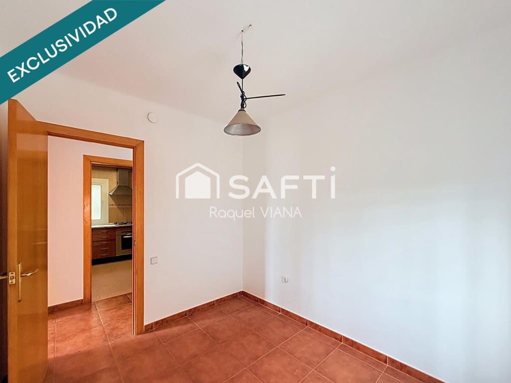 10 chambre Villa/Maison à vendre à Sant Vicenc dels Horts - 395 000 € (Ref: 9772890)