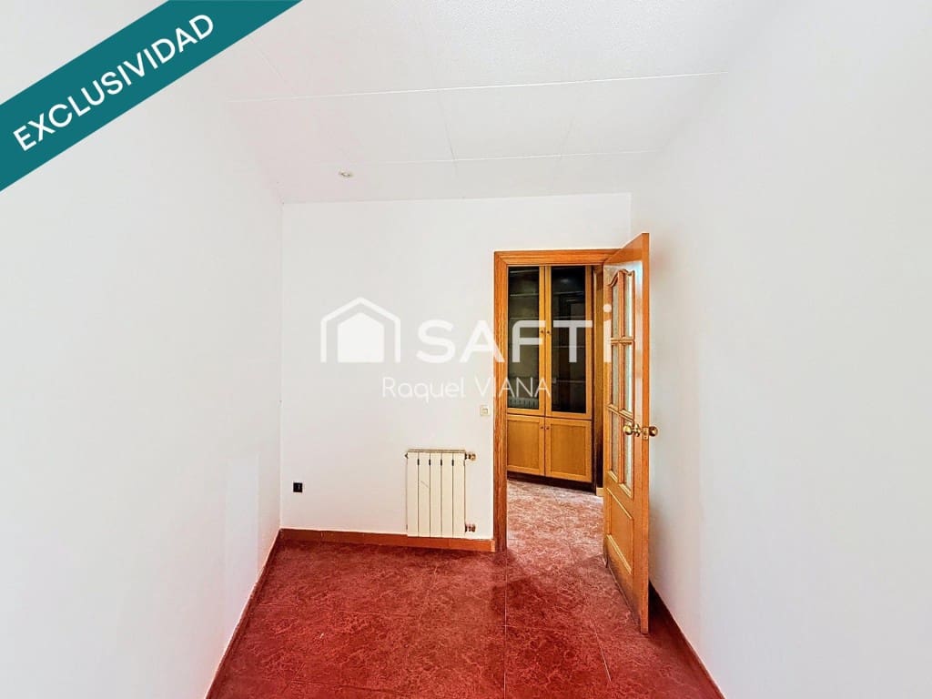 10 chambre Villa/Maison à vendre à Sant Vicenc dels Horts - 395 000 € (Ref: 9772890)