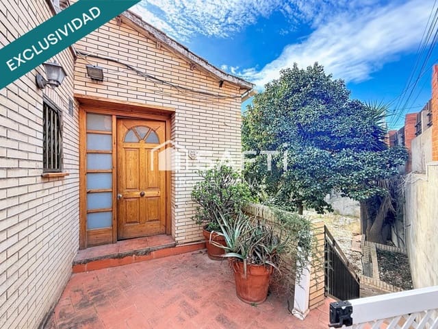 10 soveværelse Villa til salg i Sant Vicenç dels Horts - € 395.000 (Ref: 9772890)