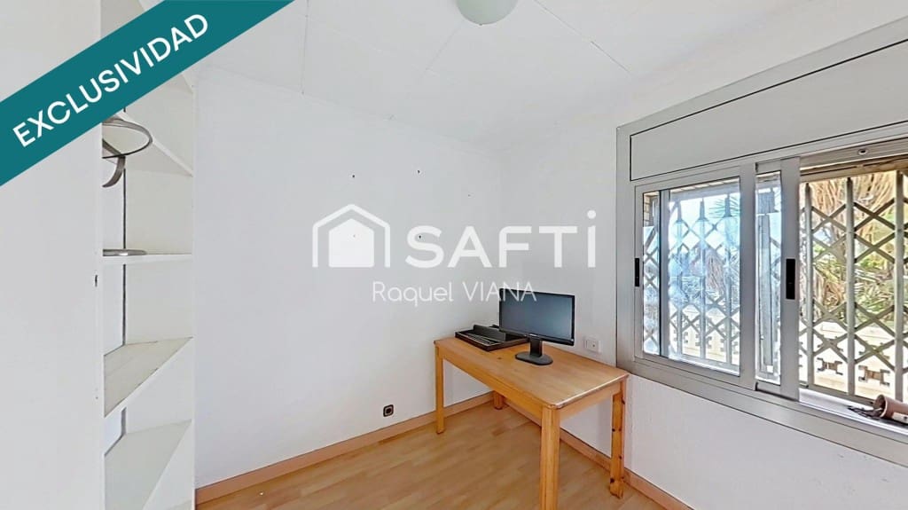 10 chambre Villa/Maison à vendre à Sant Vicenc dels Horts - 395 000 € (Ref: 9772890)