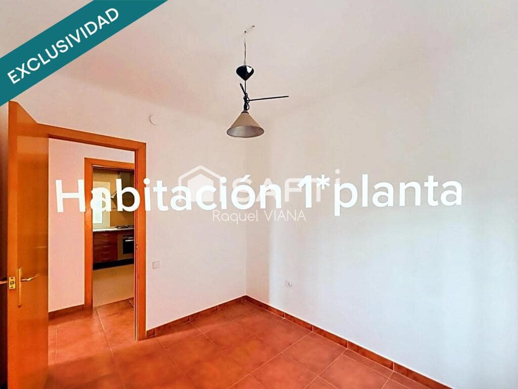 10 bedroom Villa for sale in Sant Vicenc dels Horts - € 395,000 (Ref: 9772890)