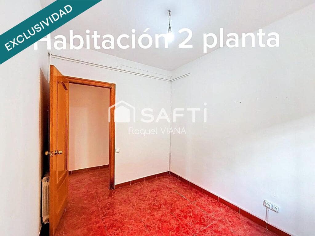 10 bedroom Villa for sale in Sant Vicenc dels Horts - € 395,000 (Ref: 9772890)