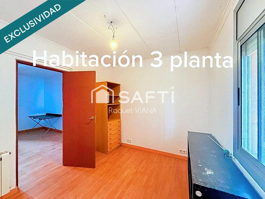 10 bedroom Villa for sale in Sant Vicenc dels Horts - € 395,000 (Ref: 9772890)