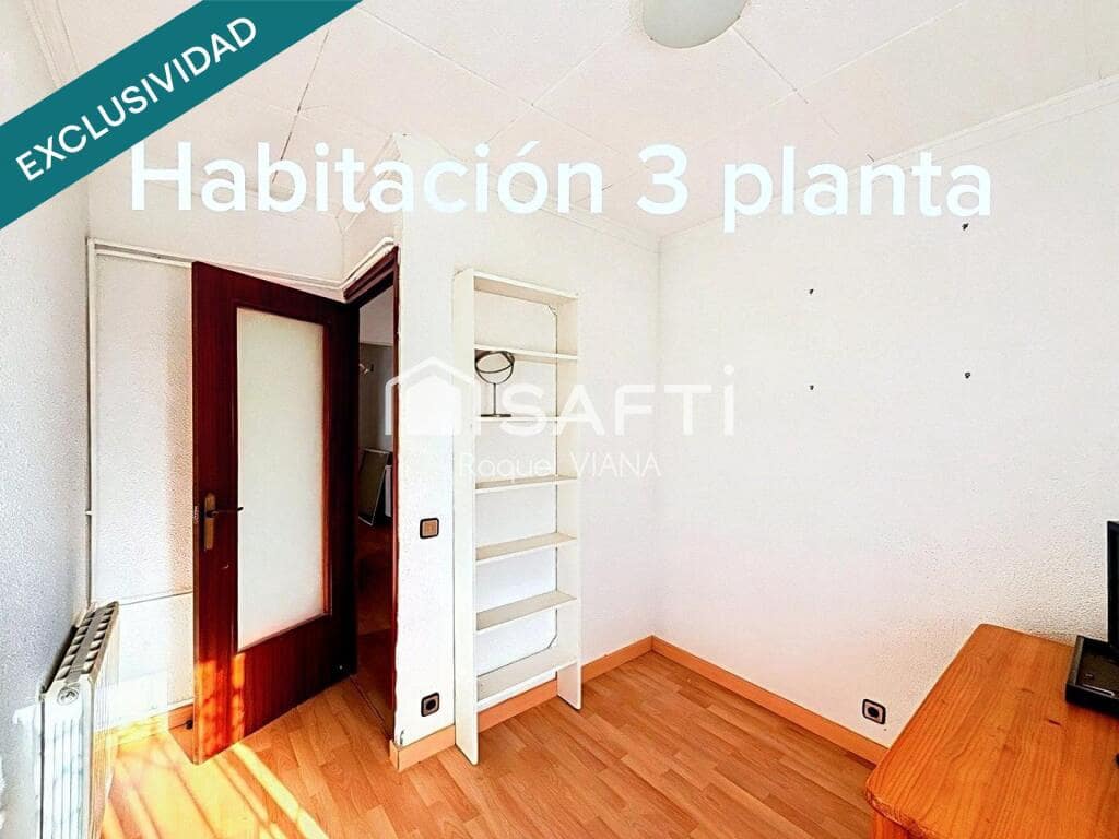 10 bedroom Villa for sale in Sant Vicenc dels Horts - € 395,000 (Ref: 9772890)