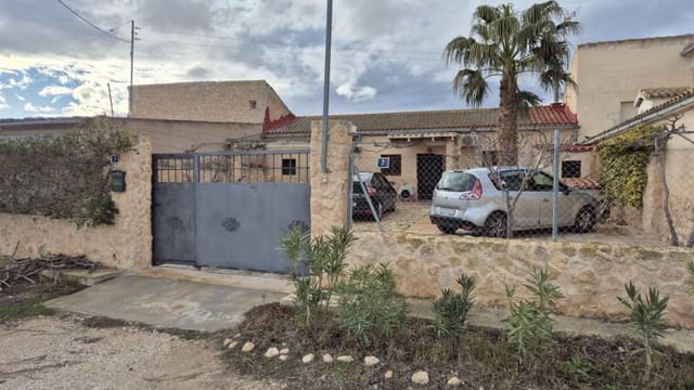 3 soveværelse Finca/Landehus til salg i Pinoso - € 225.000 (Ref: 9772894)