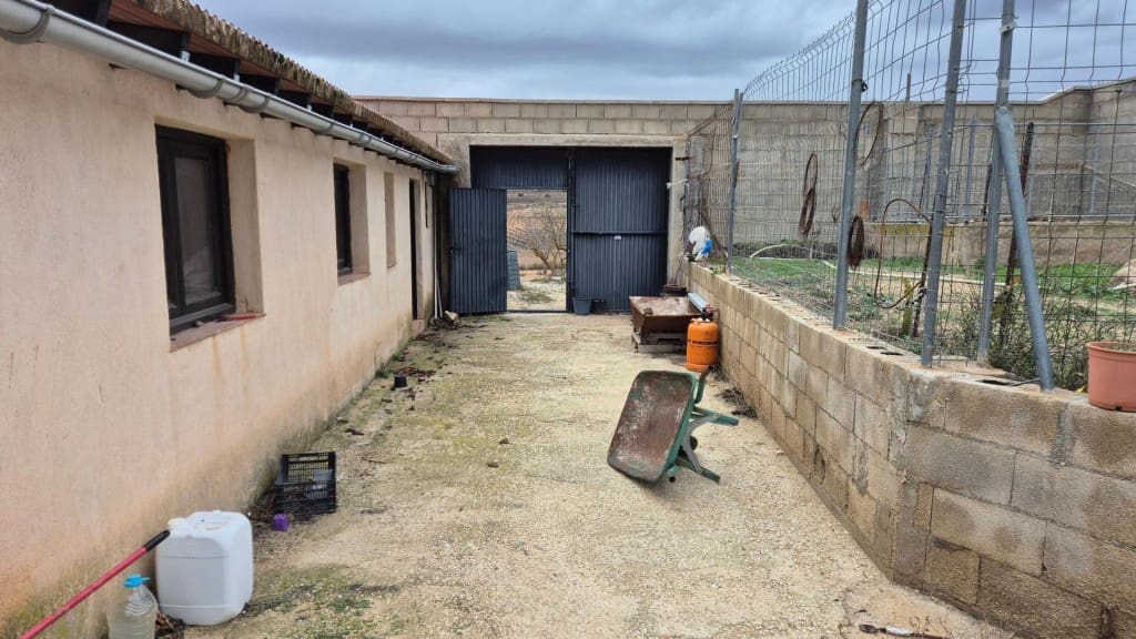 3 Zimmer Finca/Landgut zu verkaufen in Pinoso - 225.000 € (Ref: 9772894)