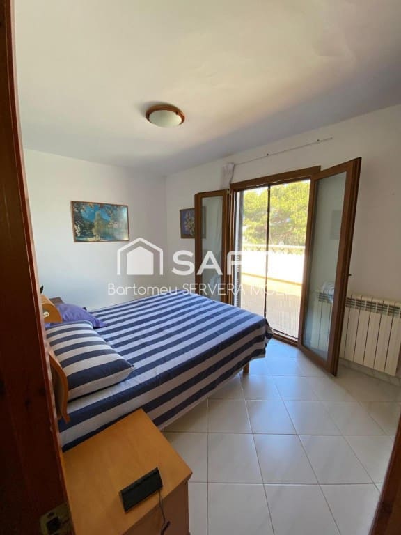 3 soverom Villa til salgs i Ciutadella de Menorca med svømmebasseng garasje - € 675 000 (Ref: 9777945)