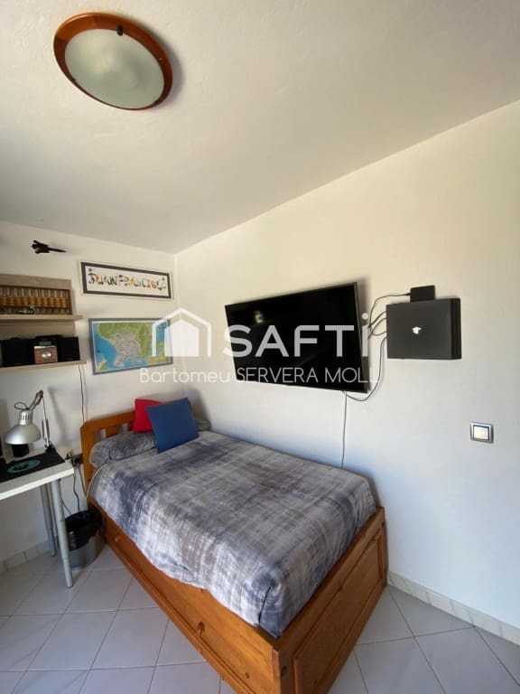 3 soverom Villa til salgs i Ciutadella de Menorca med svømmebasseng garasje - € 675 000 (Ref: 9777945)