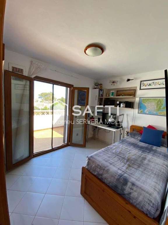 3 soverom Villa til salgs i Ciutadella de Menorca med svømmebasseng garasje - € 675 000 (Ref: 9777945)