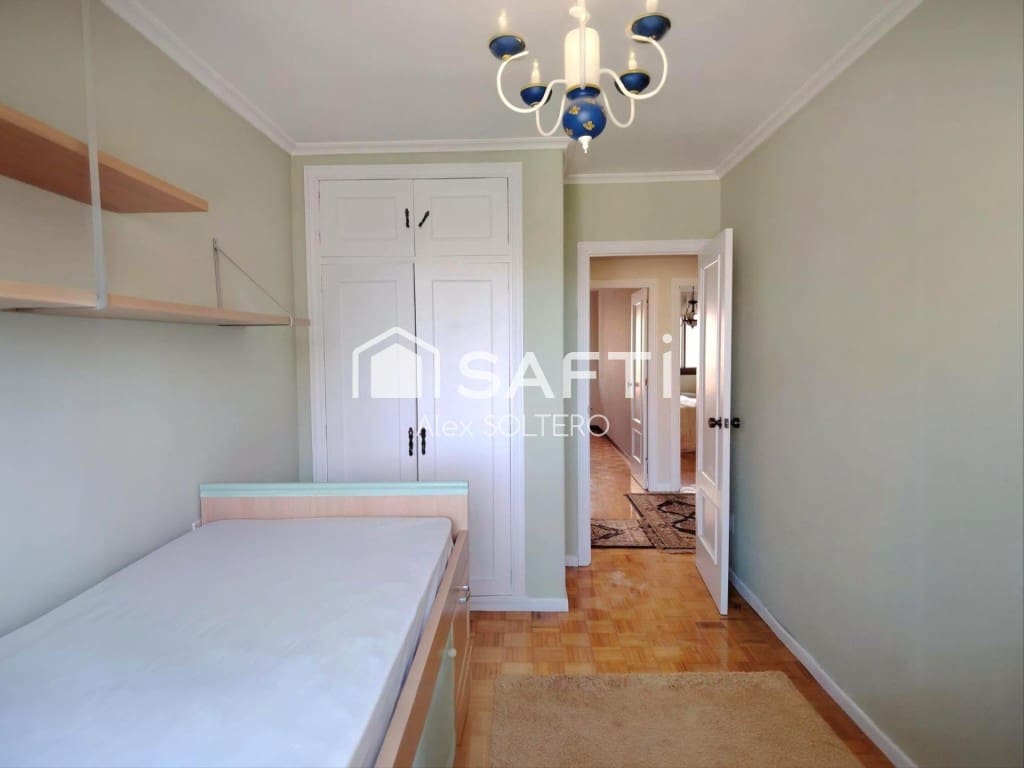 4 slaapkamer Appartement te koop in Vigo met garage - € 398.000 (Ref: 9777948)