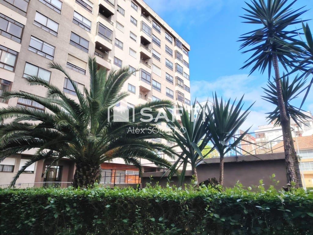 4 slaapkamer Appartement te koop in Vigo met garage - € 398.000 (Ref: 9777948)