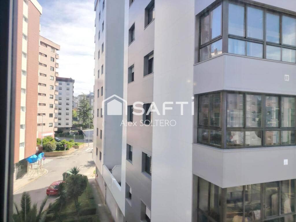 4 slaapkamer Appartement te koop in Vigo met garage - € 350.000 (Ref: 9777948)