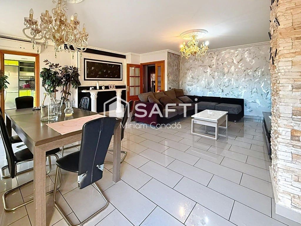 Ático de 3 habitaciones en El Vendrell en venta - 249.900 € (Ref: 9777950)