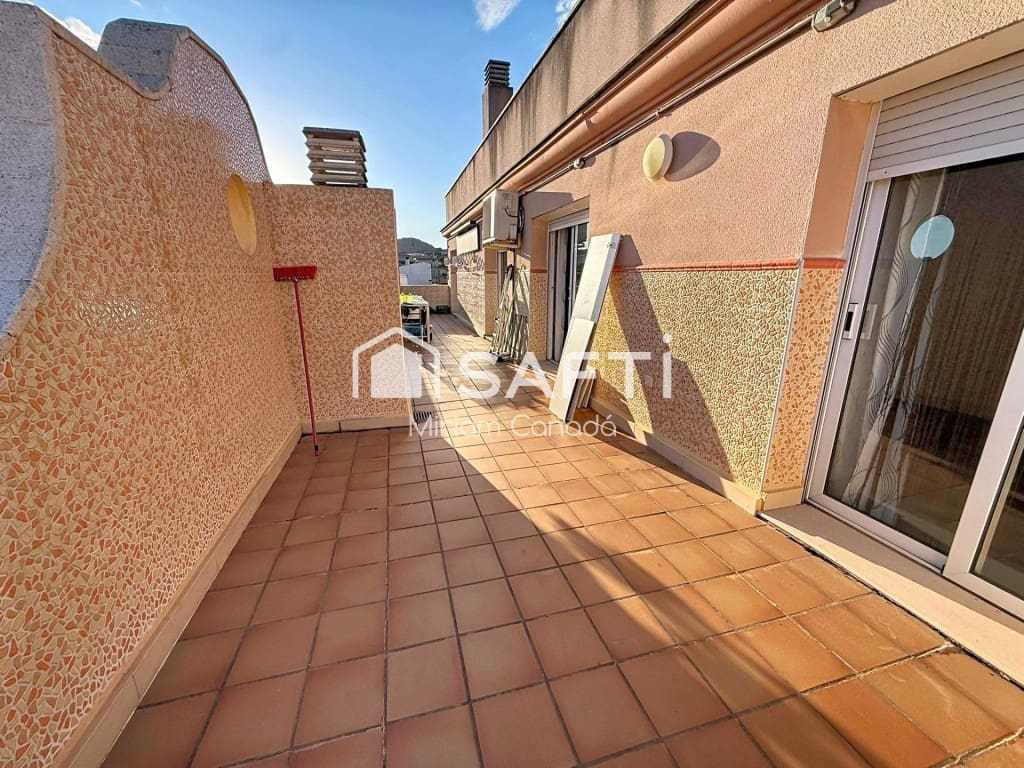 Ático de 3 habitaciones en El Vendrell en venta - 249.900 € (Ref: 9777950)