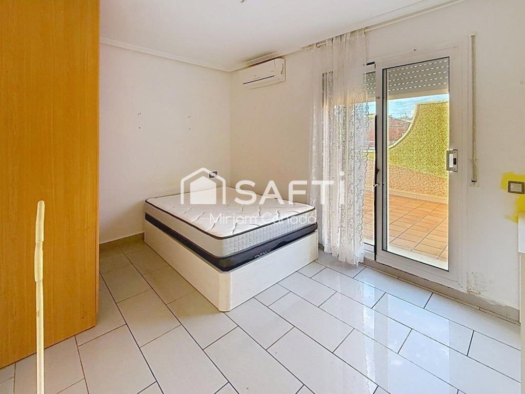 Ático de 3 habitaciones en El Vendrell en venta - 249.900 € (Ref: 9777950)