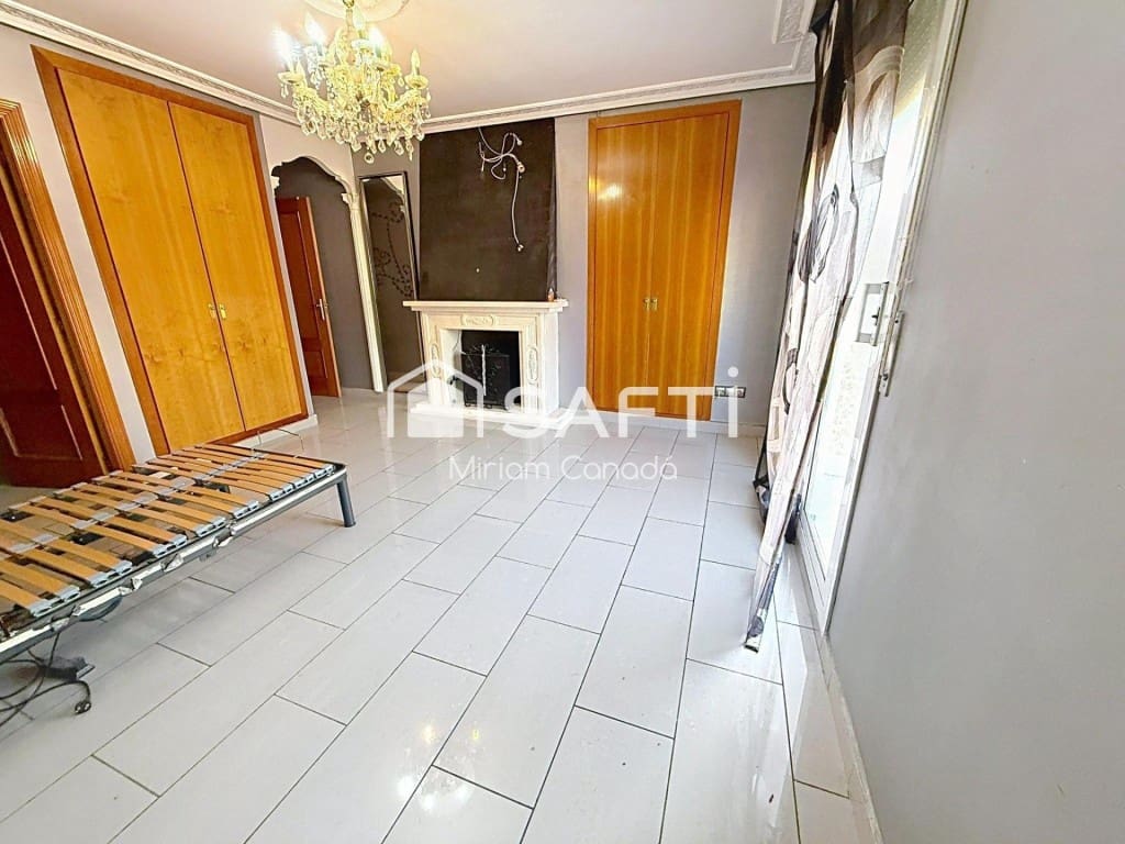 Ático de 3 habitaciones en El Vendrell en venta - 249.900 € (Ref: 9777950)