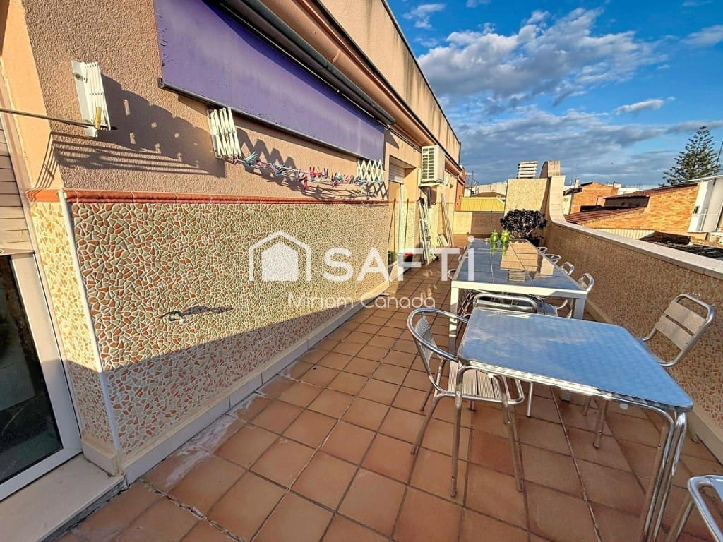 Ático de 3 habitaciones en El Vendrell en venta - 249.900 € (Ref: 9777950)