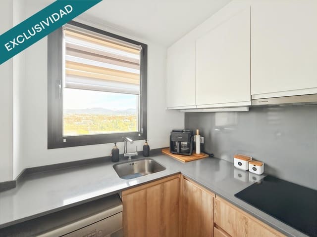 3 chambre Appartement à vendre à Martorell avec piscine garage - 335 000 € (Ref: 9777952)