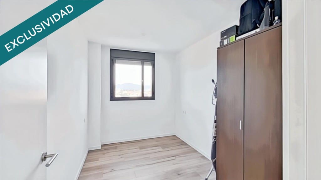 3 chambre Appartement à vendre à Martorell avec piscine garage - 335 000 € (Ref: 9777952)