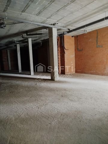 Erhverv til salg i Ames - € 119.000 (Ref: 9777953)