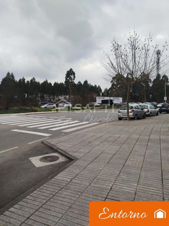 Erhverv til salg i Ames - € 119.000 (Ref: 9777953)