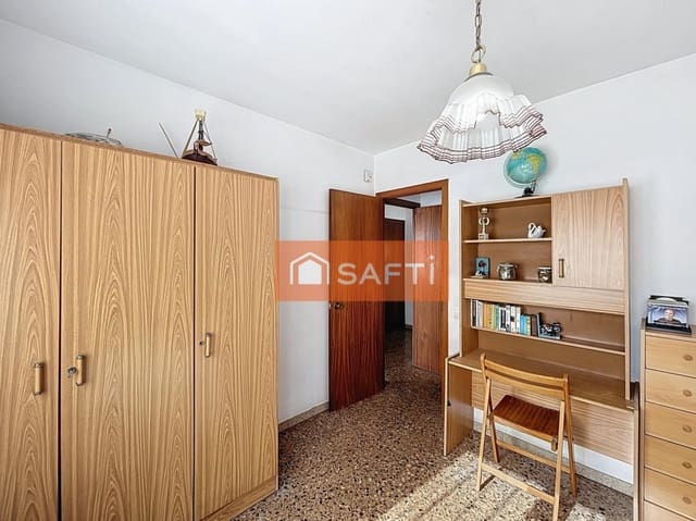 3 makuuhuone Huoneisto myytävänä paikassa Vilafranca del Penedès - 197 000 € (Ref: 9780429)