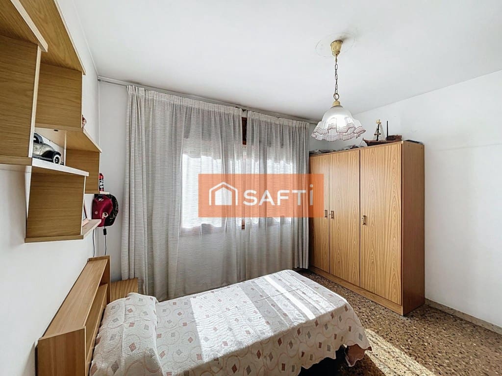 3 makuuhuone Huoneisto myytävänä paikassa Vilafranca del Penedes - 197 000 € (Ref: 9780429)