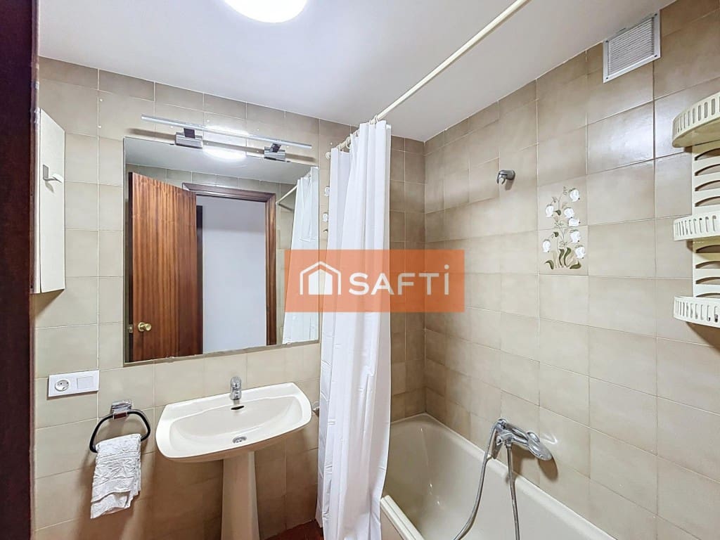 3 makuuhuone Huoneisto myytävänä paikassa Vilafranca del Penedes - 197 000 € (Ref: 9780429)