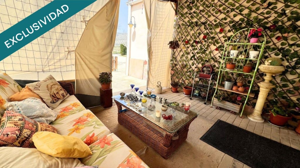 5 sypialnia Finka/Dom wiejski na sprzedaż w Onil z basenem garażem - 330 000 € (Ref: 9780431)