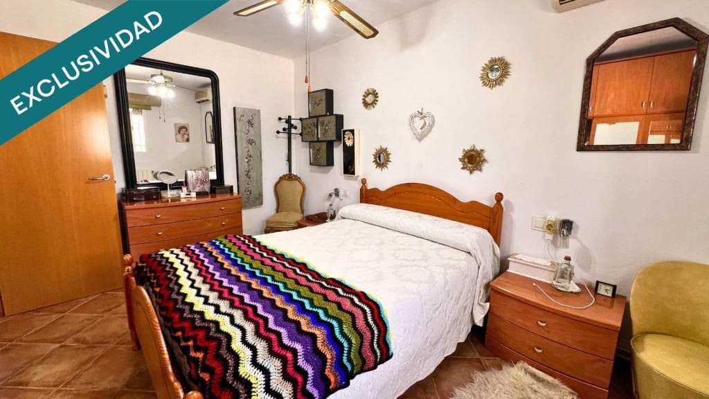 5 sypialnia Finka/Dom wiejski na sprzedaż w Onil z basenem garażem - 330 000 € (Ref: 9780431)