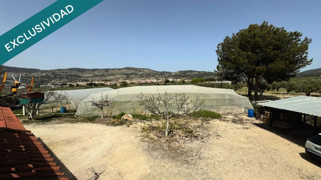 5 sypialnia Finka/Dom wiejski na sprzedaż w Onil z basenem garażem - 330 000 € (Ref: 9780431)