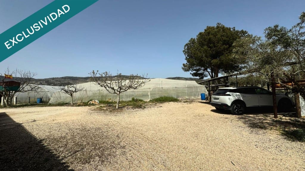 5 sypialnia Finka/Dom wiejski na sprzedaż w Onil z basenem garażem - 330 000 € (Ref: 9780431)