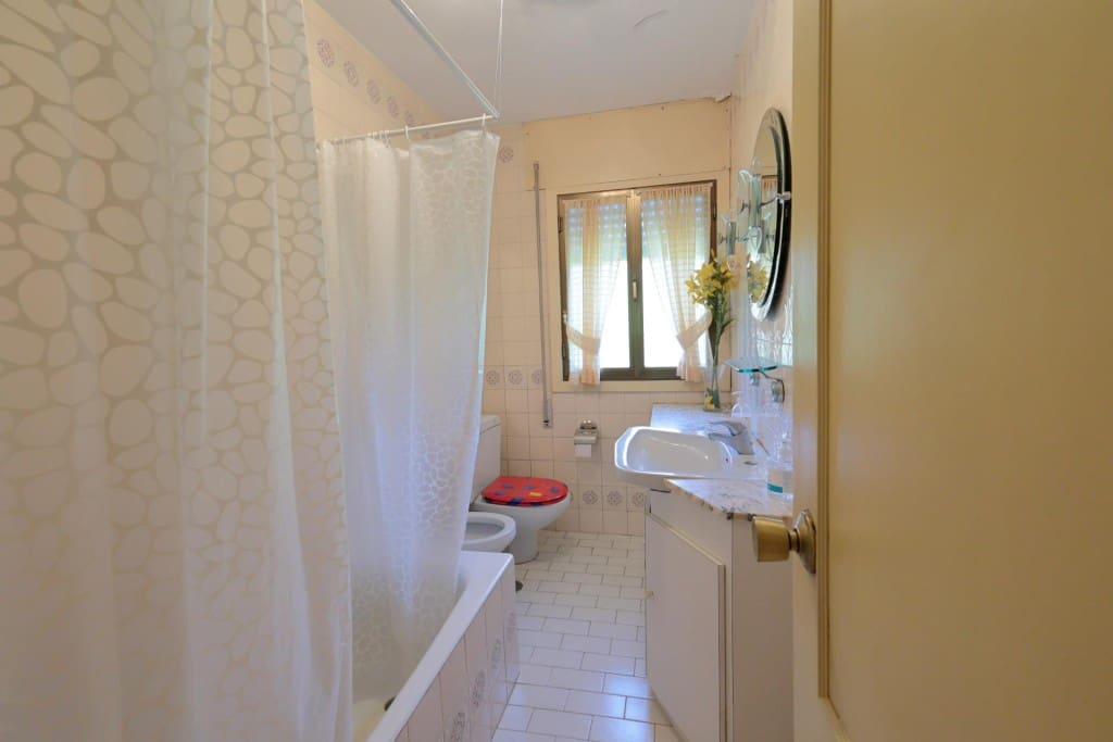 3 soveværelse Lejlighed til salg i Villafranca del Bierzo med swimmingpool - € 137.000 (Ref: 9780432)